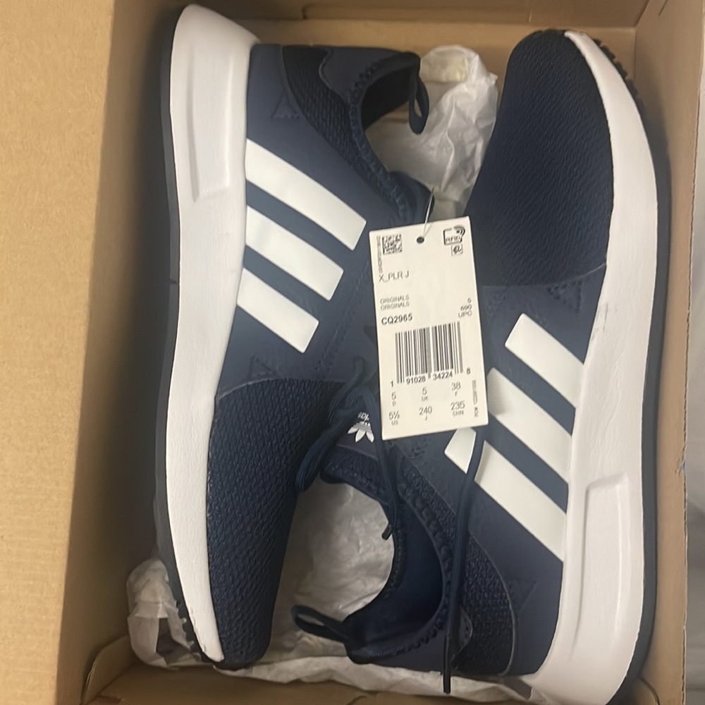 Navy adidas originals sneakers with white size 5 1/2 x_plr J